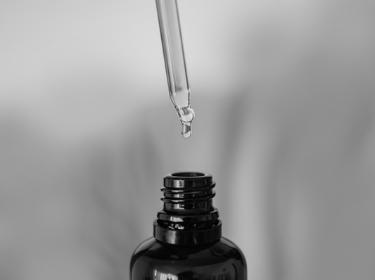 Parfum vs. EDP vs. EDT: Ce trebuie să știți